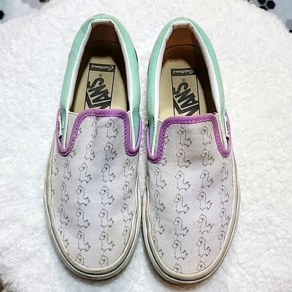Llama Vans - Picture 2 of 5